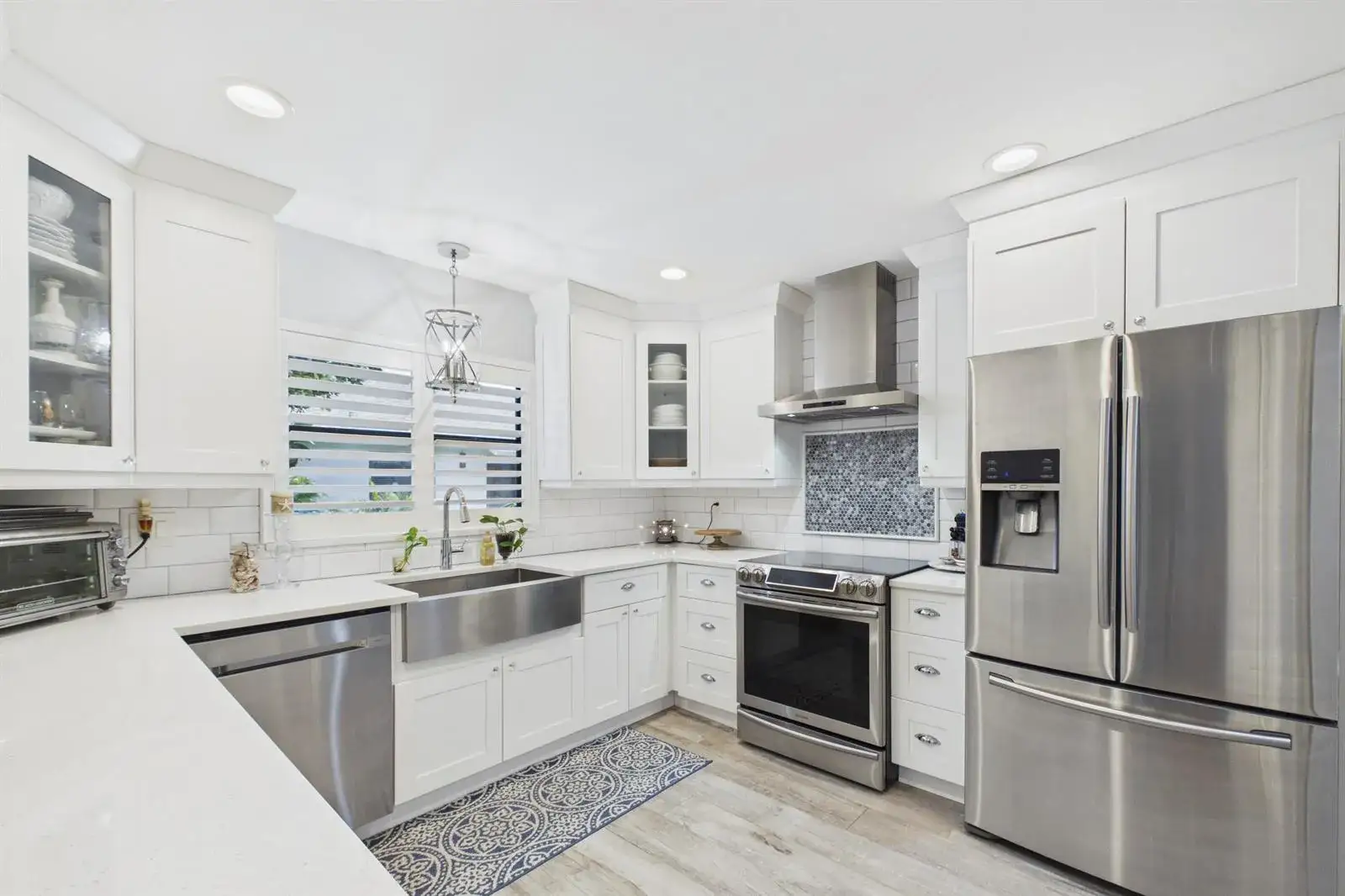9990 LIGUSTRUM TREE Way # A, Boynton Beach FL 33436
