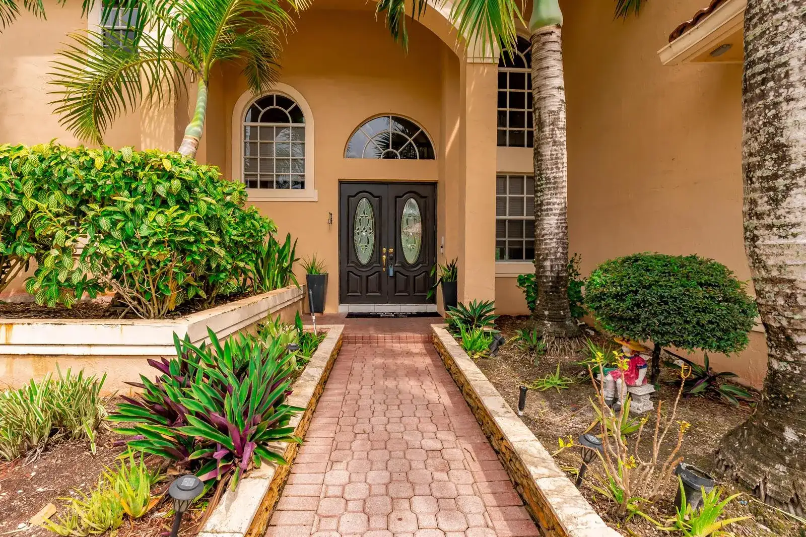 1333 SW 175th Way, Pembroke Pines FL 33029 photo 5
