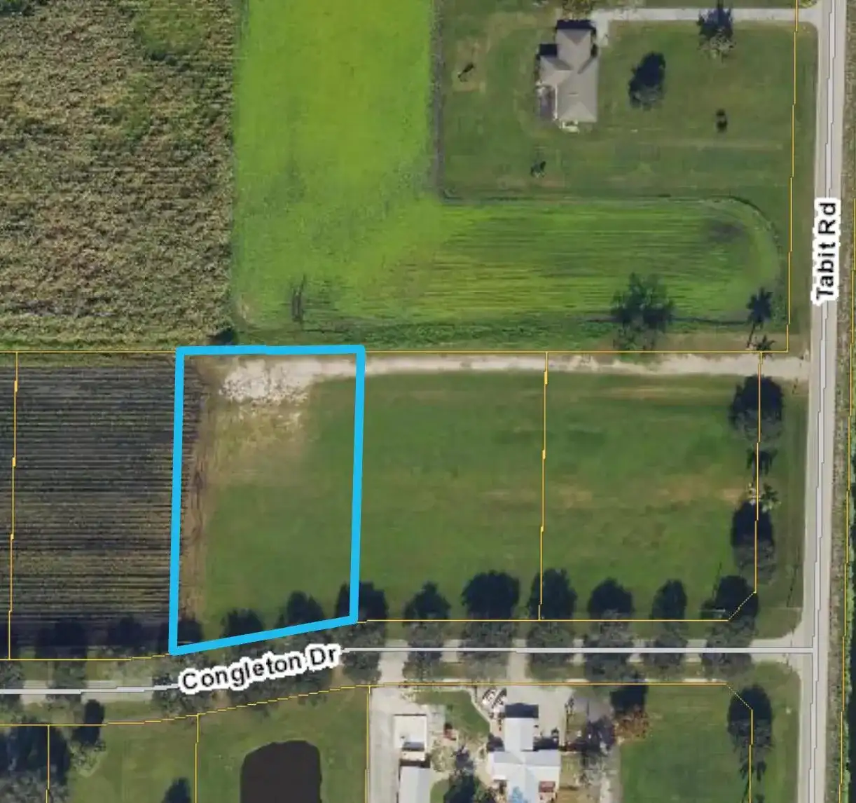8 Congleton Drive, Belle Glade FL 33430
