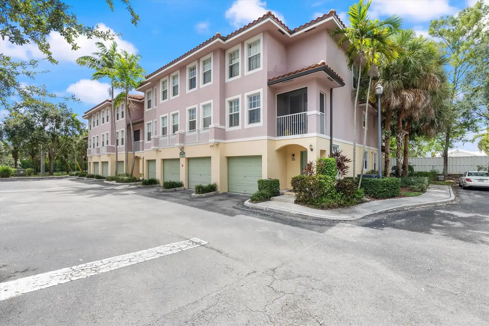 6376 W SAMPLE Road # 6376, Coral Springs FL 33067
