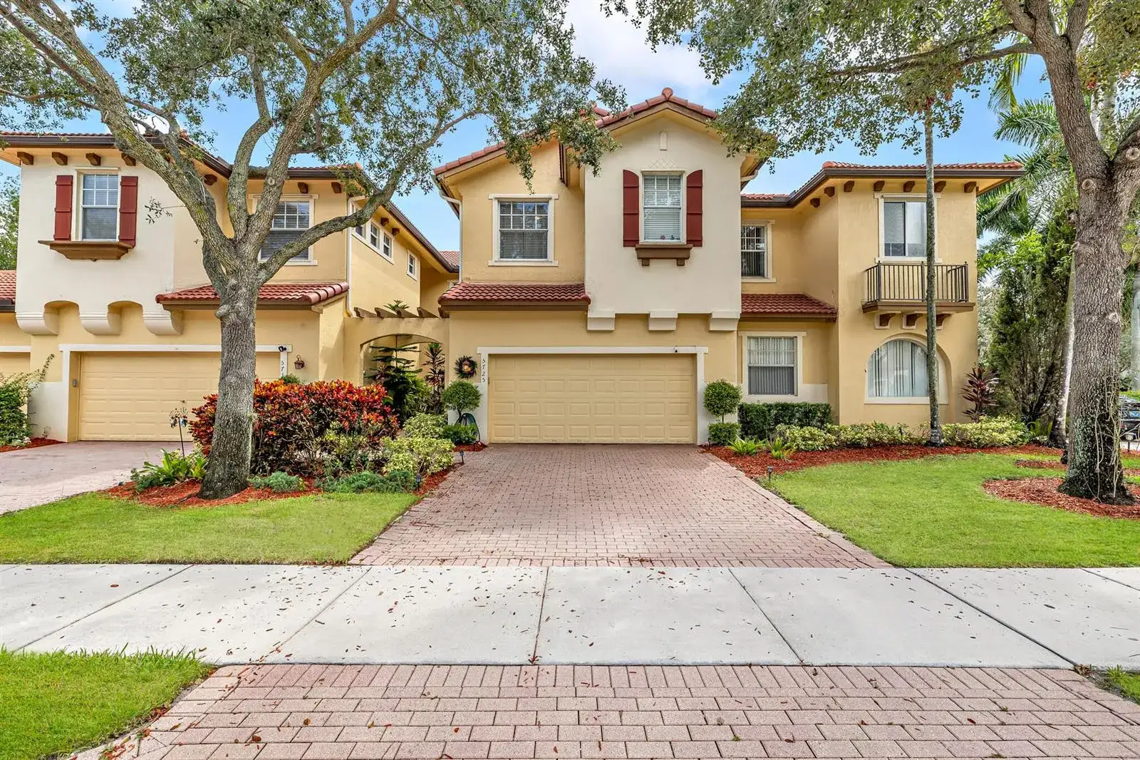 5725 NW 120th Avenue, Coral Springs FL 33076 photo 2