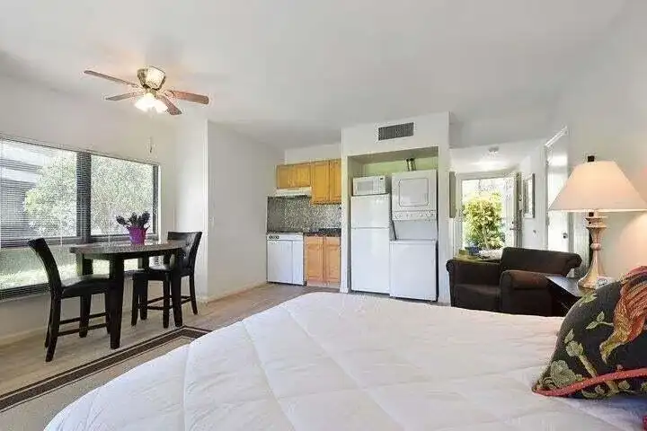 13334 Polo Club Road # 251, Wellington FL 33414