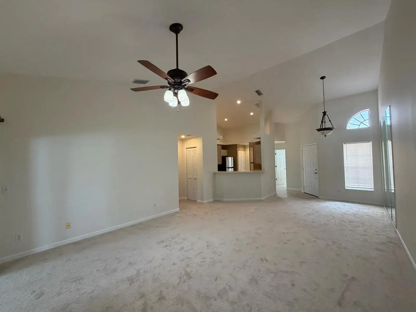 302 Muirfield Court, Jupiter FL 33458 photo 3