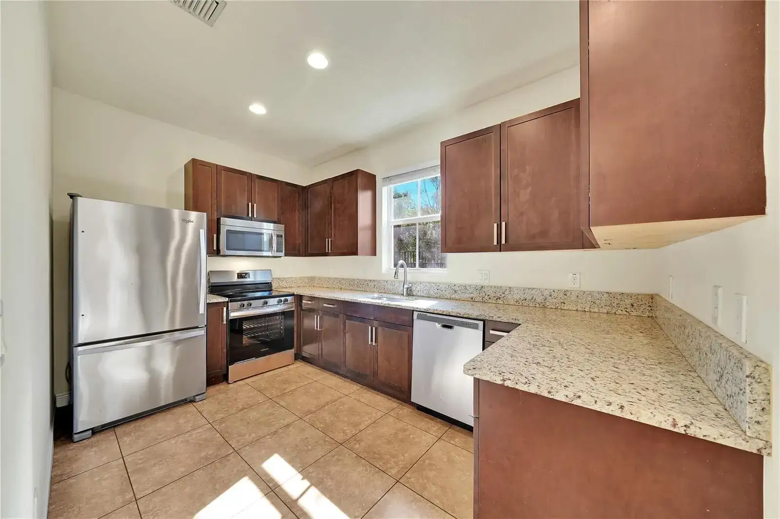 6974 LONG PINE Circle, Coconut Creek FL 33073 photo 5
