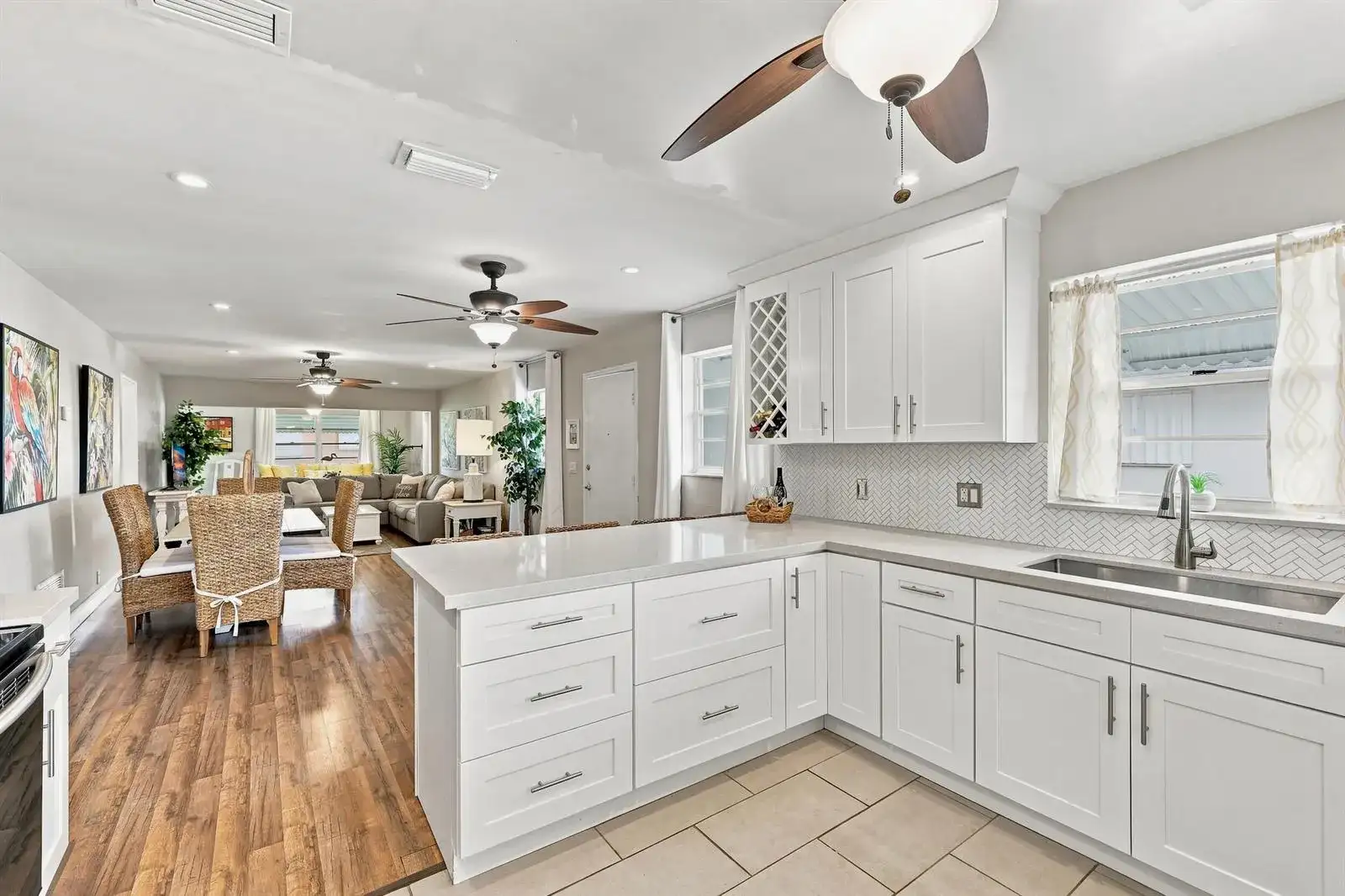 435 BLUEBIRD Lane, Delray Beach FL 33445 photo 4