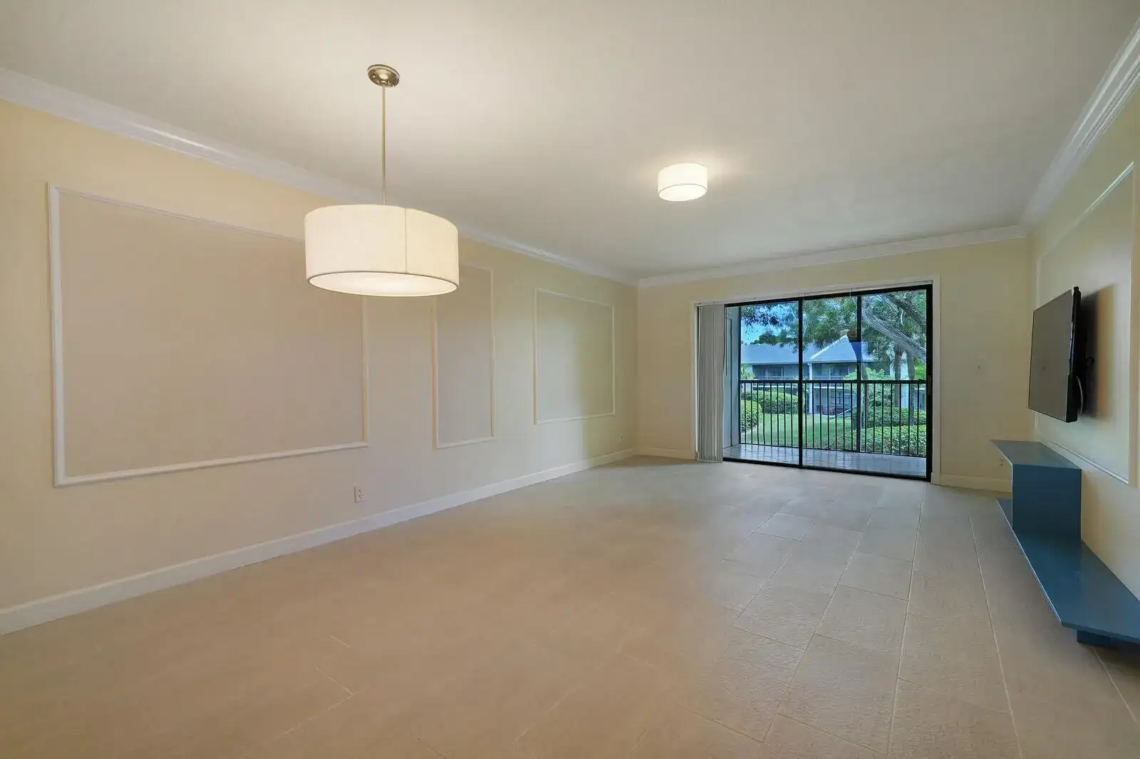 1284 S Military Trail # 224, Deerfield Beach FL 33442 photo 4