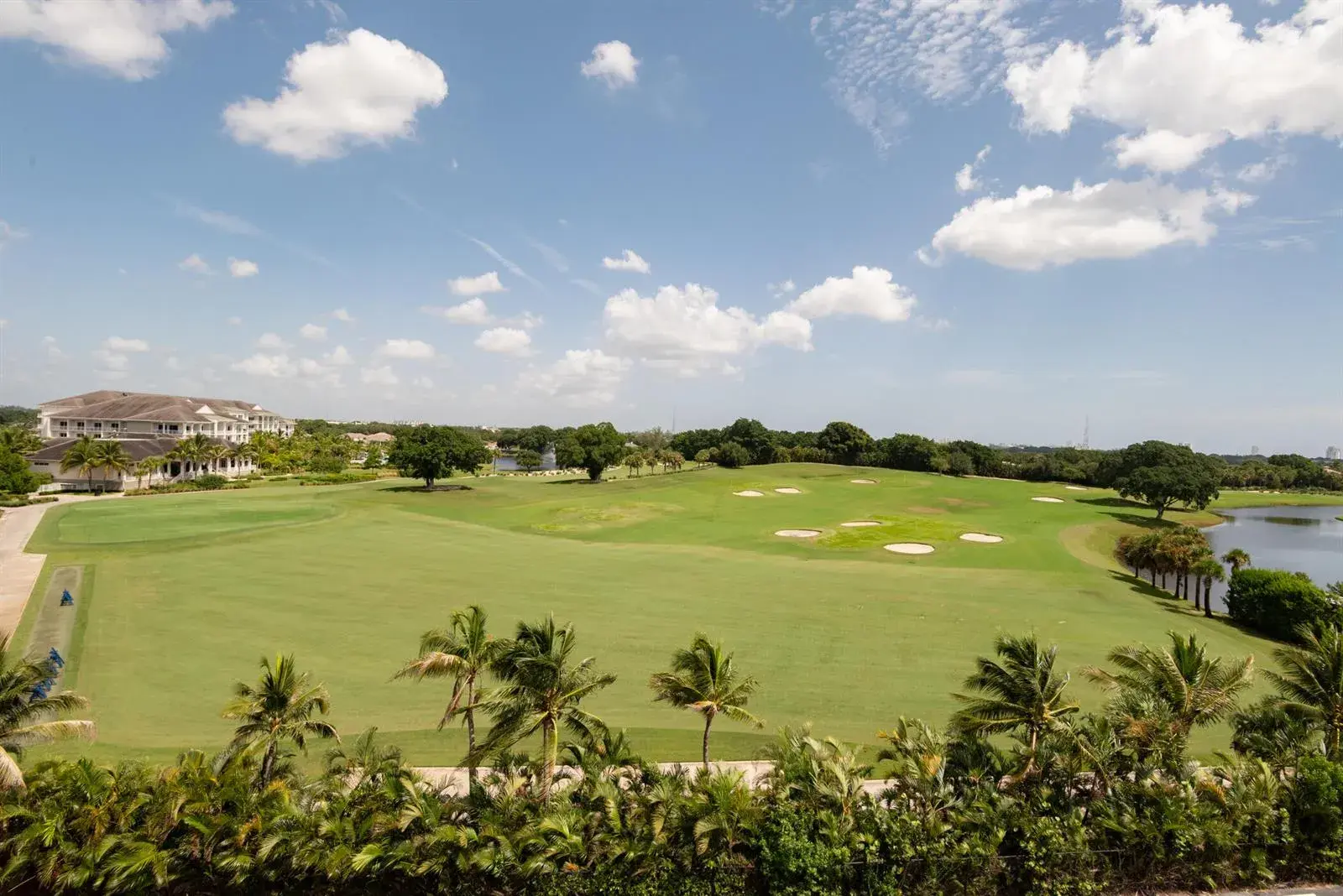 2000 PRESIDENTIAL Way # 603, West Palm Beach FL 33401