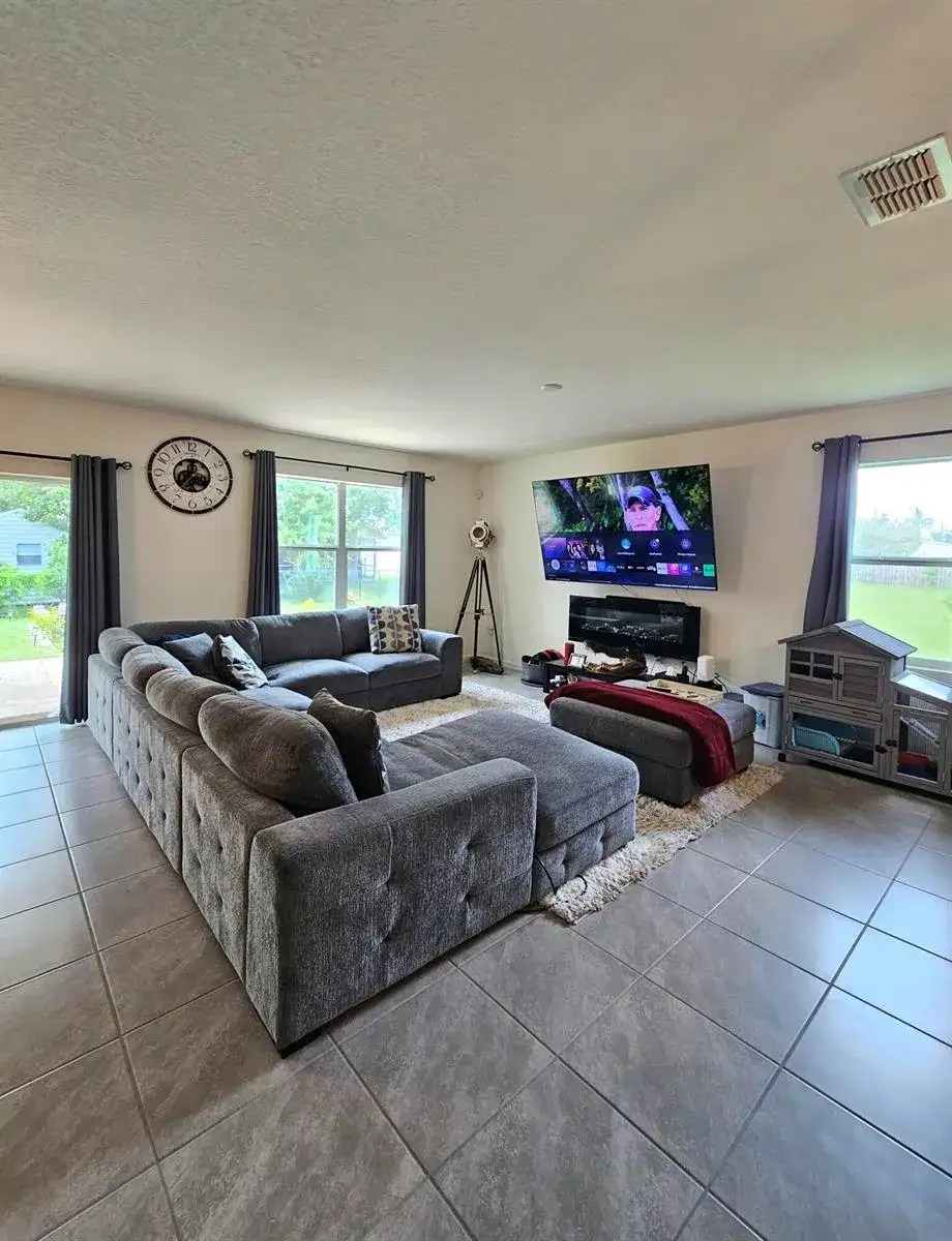 1017 SW Longfellow Road, Port St. Lucie FL 34953 photo 2