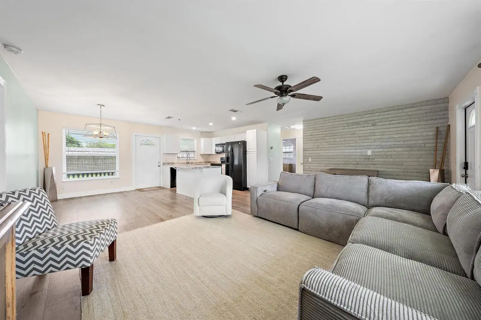 5810 Tucker Road, Jupiter FL 33458 photo 4