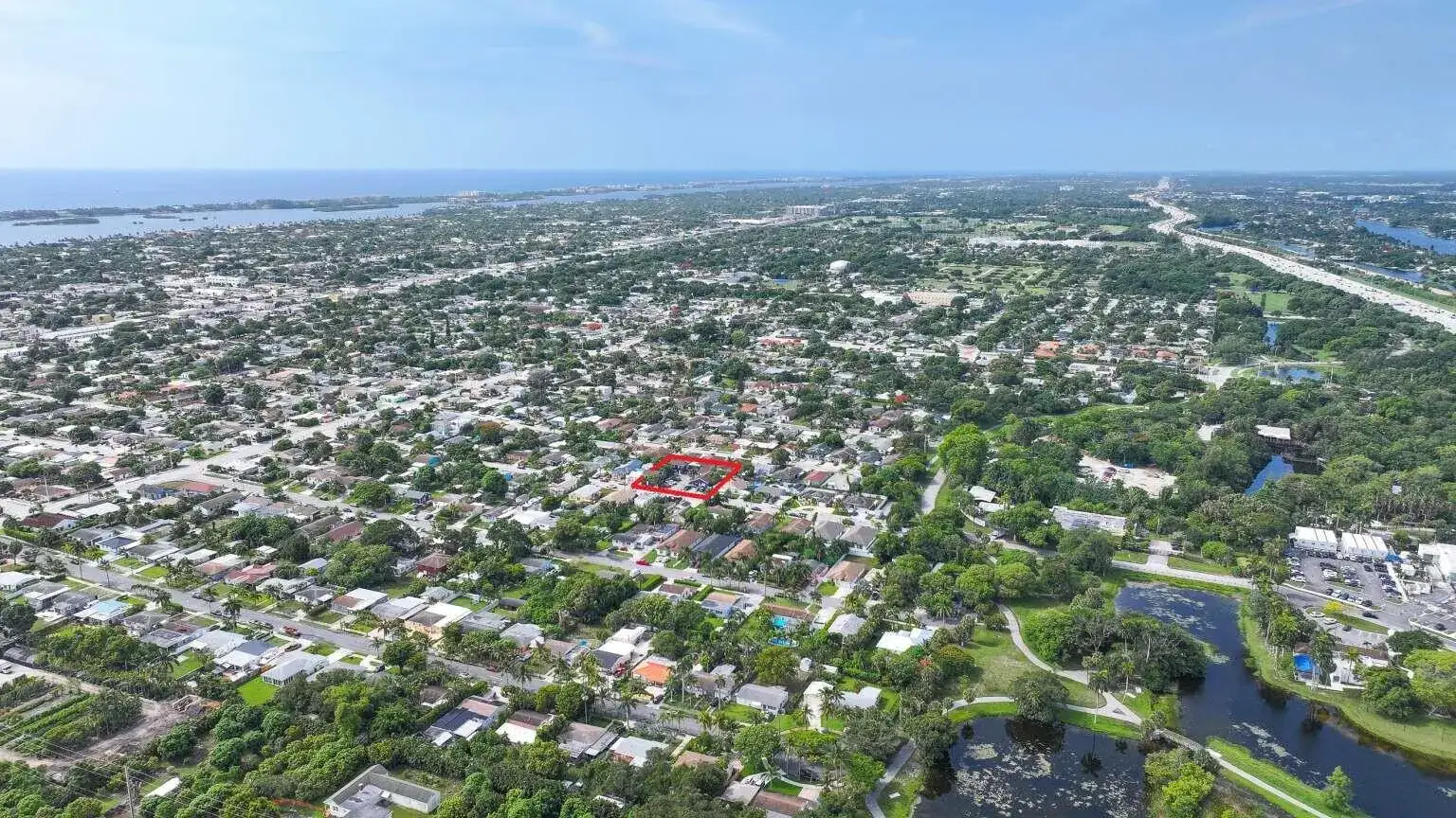 1000 W LAKEWOOD Road, West Palm Beach FL 33405 photo 5