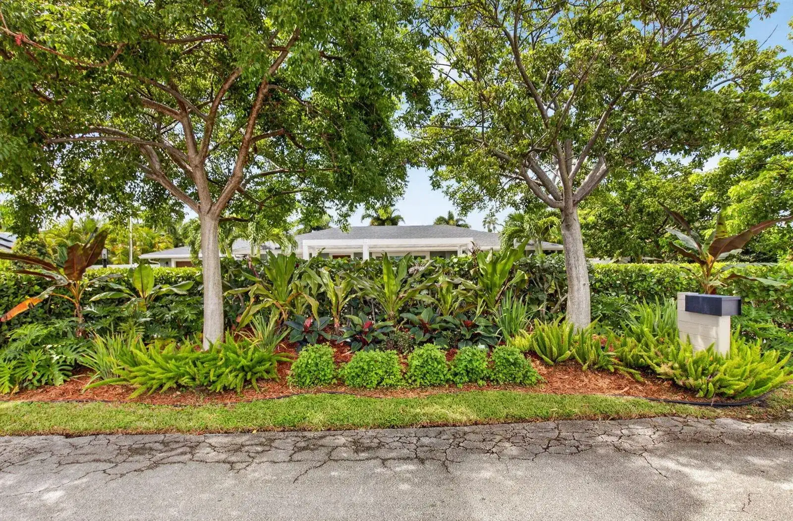 916 SW 36TH Court, Boynton Beach FL 33435 photo 5