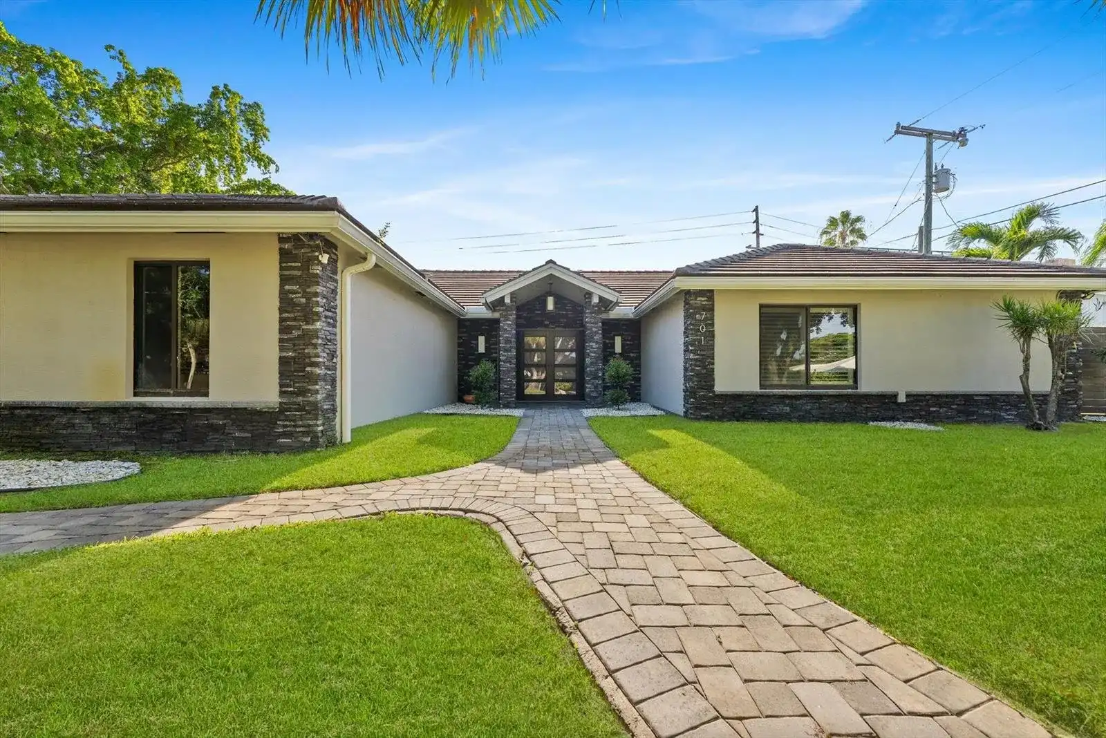 701 Buoy Road, North Palm Beach FL 33408