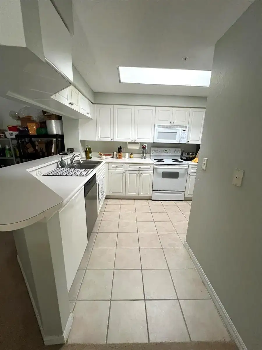 2726 Anzio Court # 202, Palm Beach Gardens FL 33410 photo 5