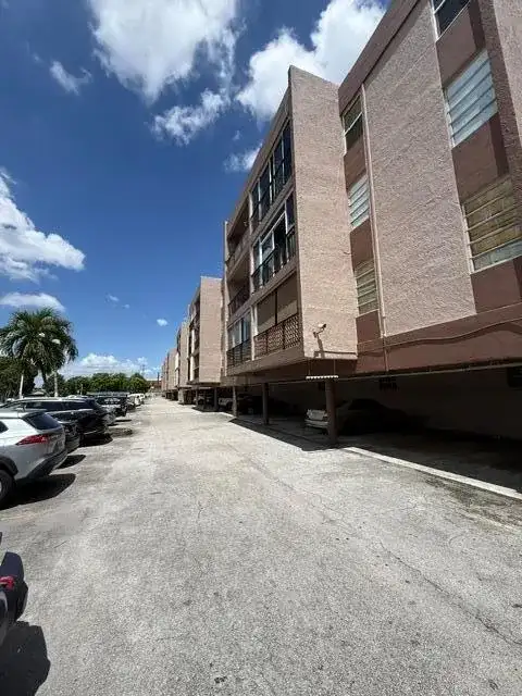 1900 W 68th Street # D101, Hialeah FL 33014 photo 2
