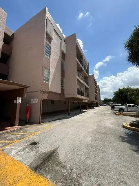 1900 W 68th Street # D101, Hialeah FL 33014 photo 3
