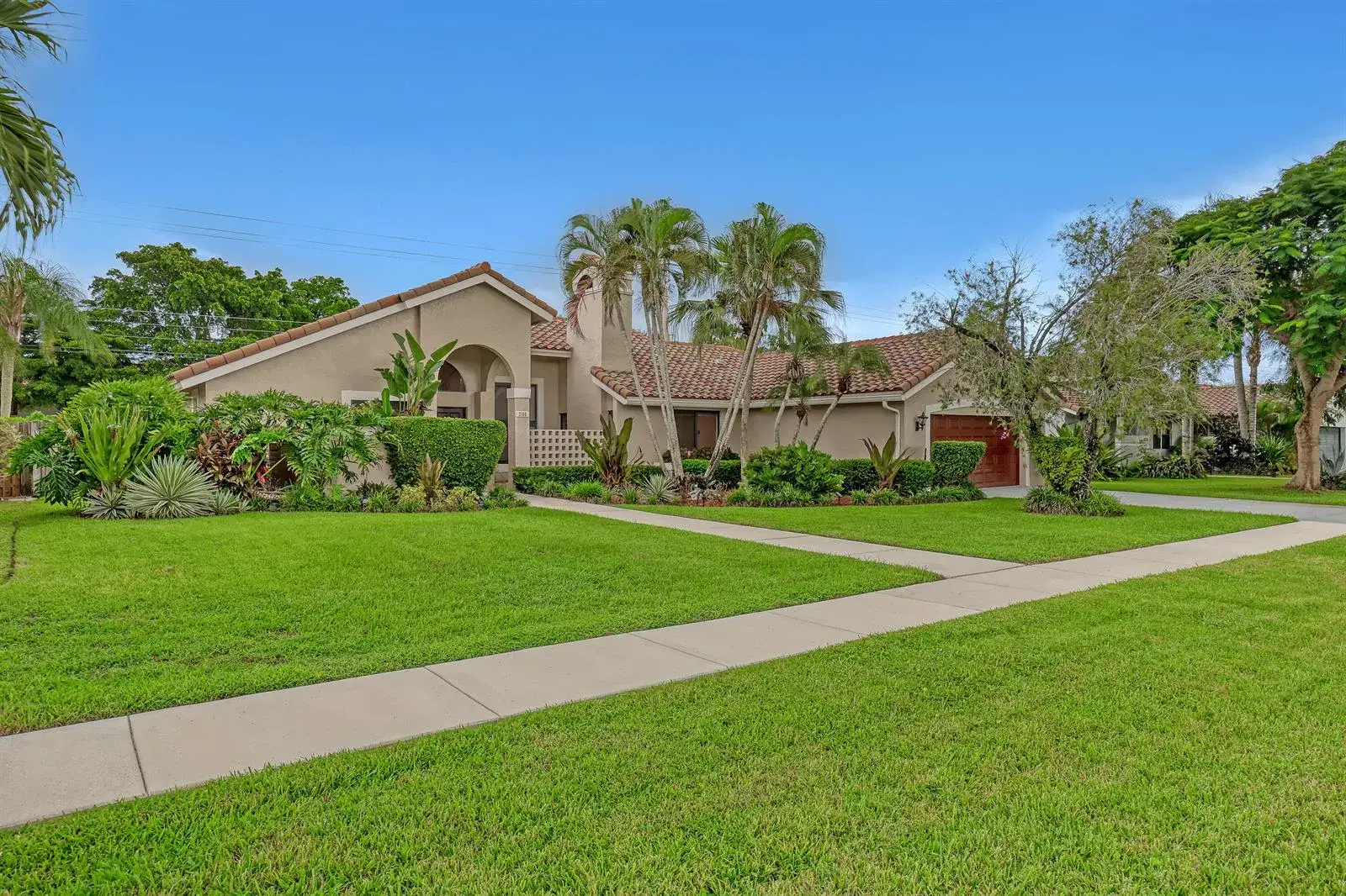 2156 AMESBURY Circle, Wellington FL 33414