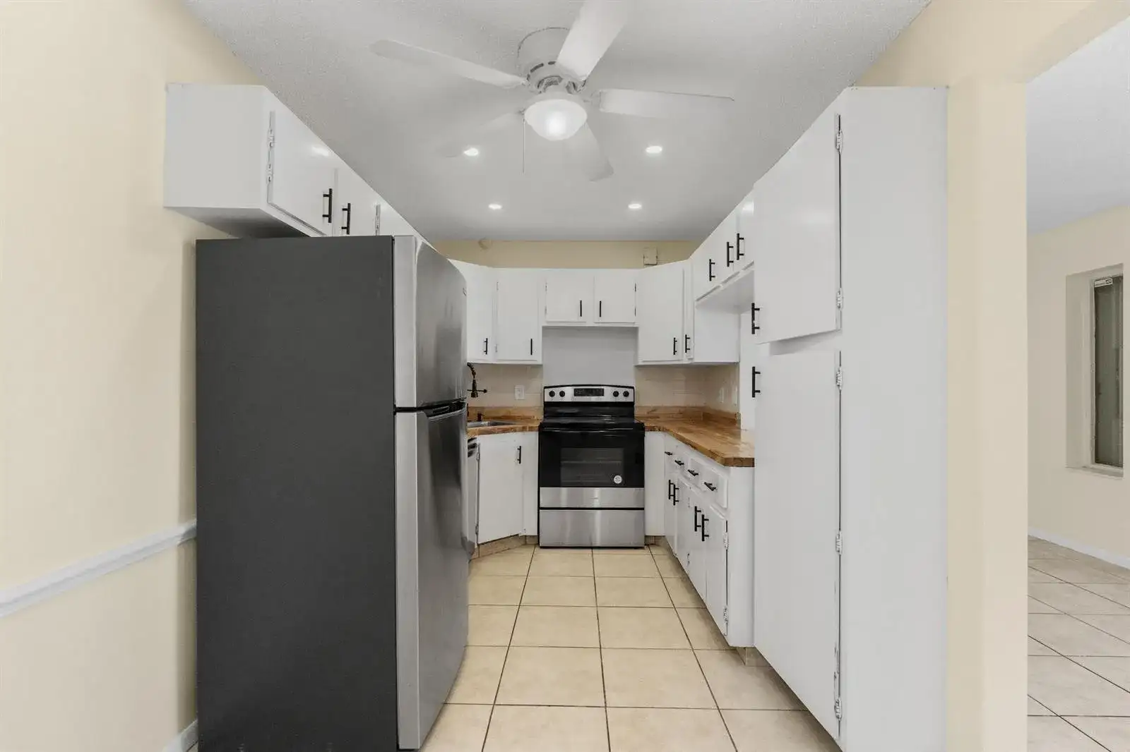 706 Sunny Pine Way # E2, FL 33415 photo 5