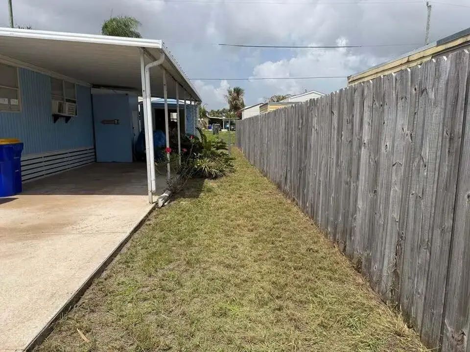 8364 SE Sandy Lane, Hobe Sound FL 33455