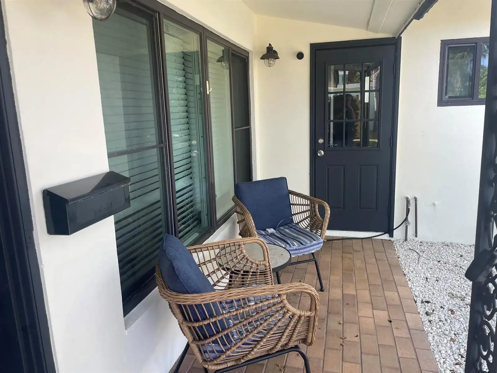 2620 NE 19TH Street, Pompano Beach FL 33062 photo 2
