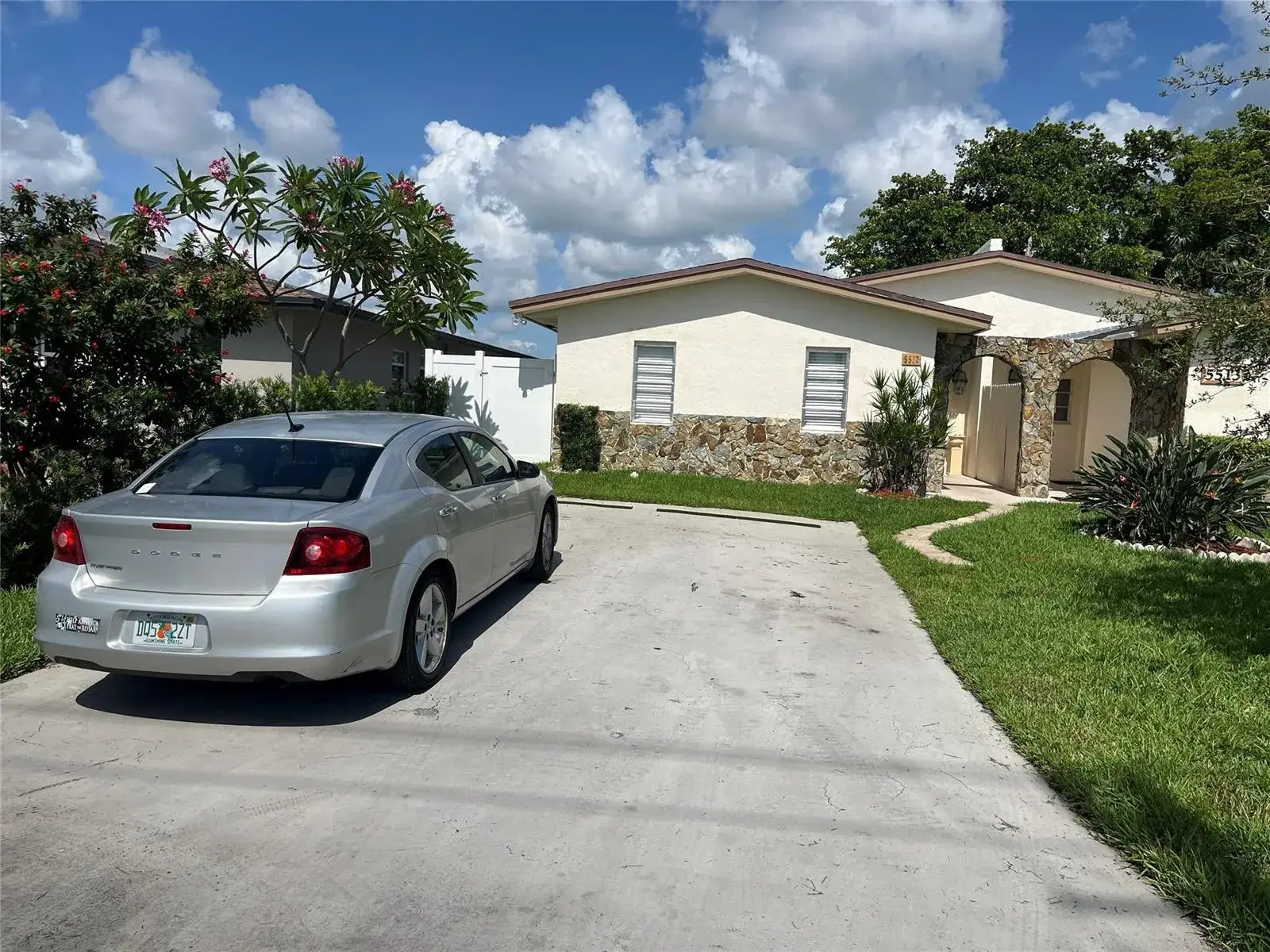 5517 SW 24TH Avenue, Dania Beach FL 33312