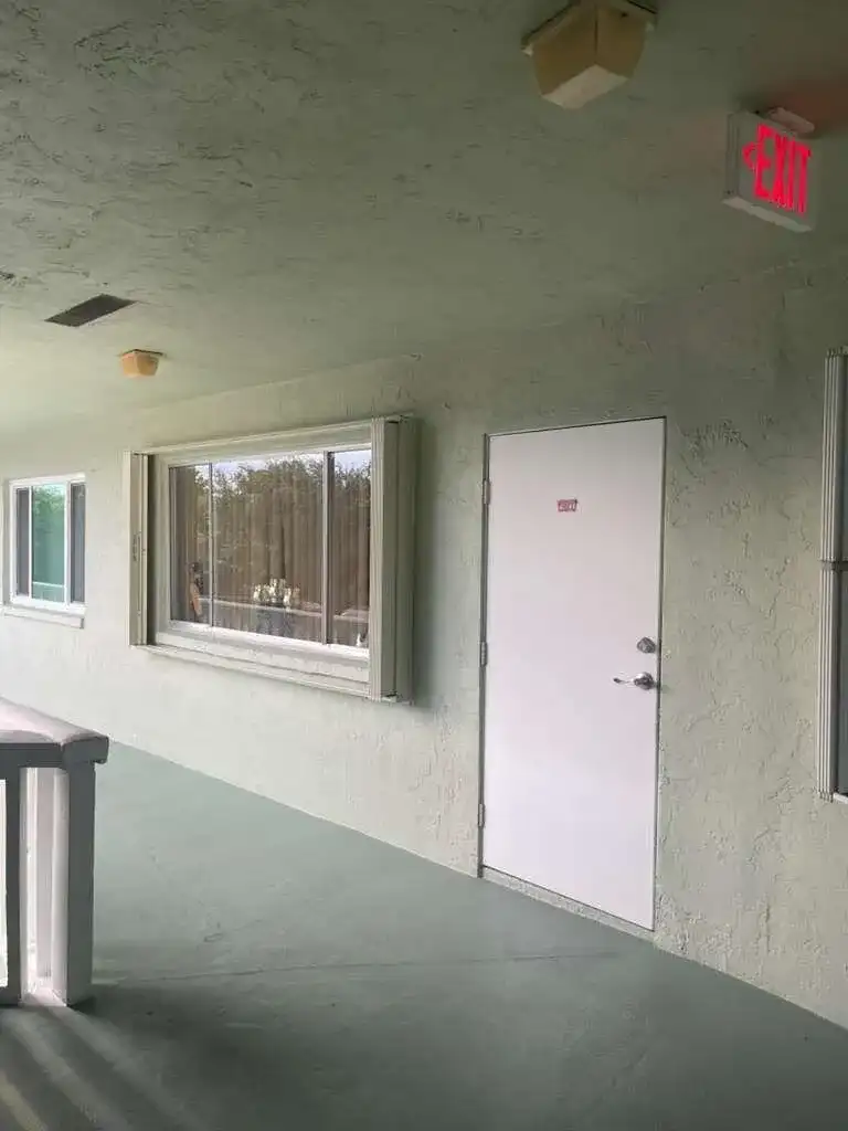 3100 SPRINGDALE Boulevard # 308, Palm Springs FL 33461