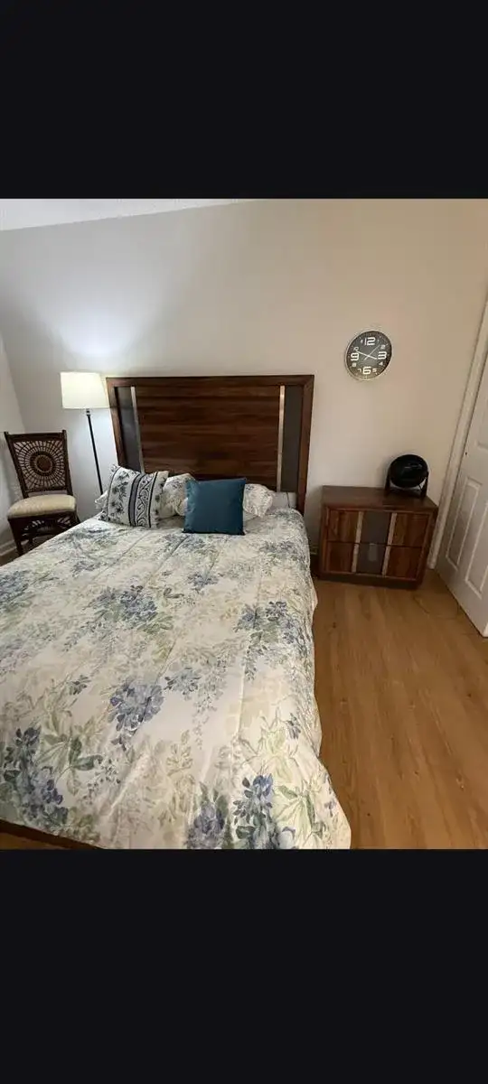 171 Island Way, FL 33413 photo 3