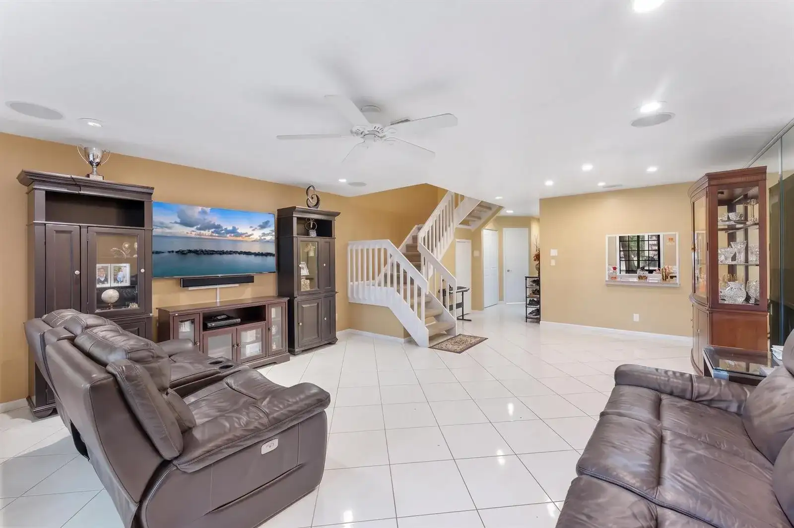 4321 CARAMBOLA Circle N # F, Coconut Creek FL 33066 photo 3