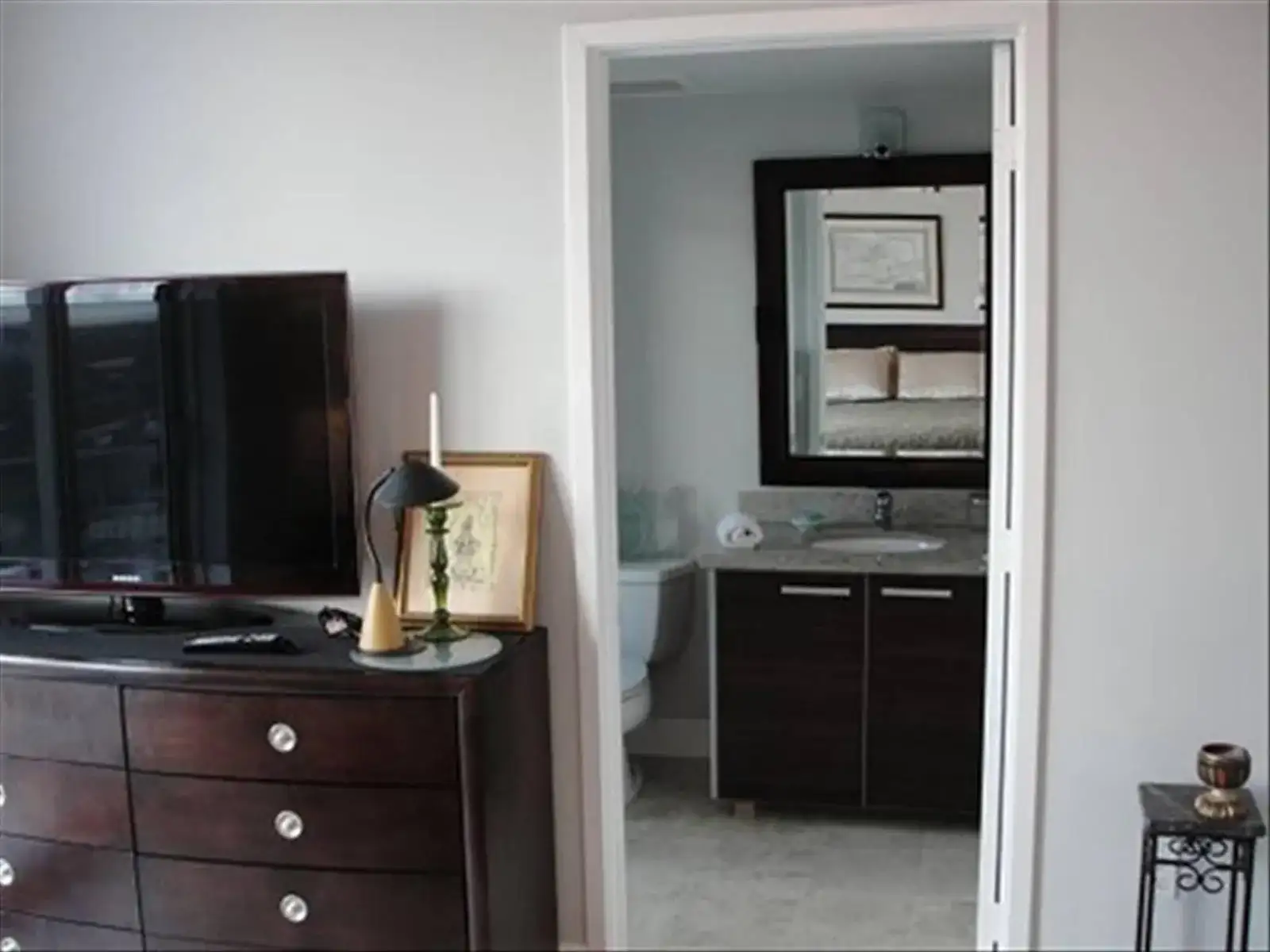 185 SW 7th Street # 1802, Miami FL 33130 photo 4