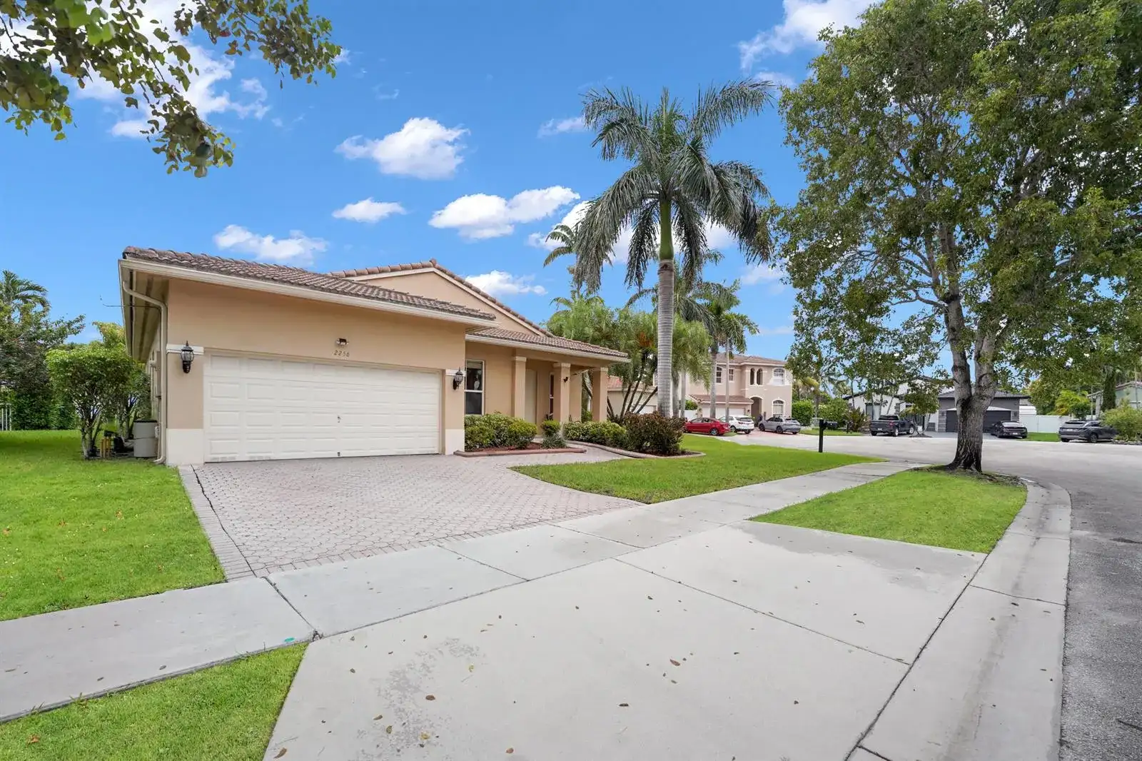 2256 SW 131st Terrace, Miramar FL 33027 photo 3