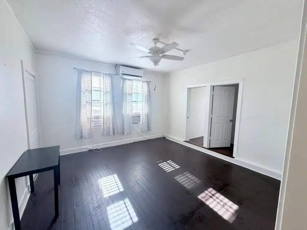406 NORTHWOOD Road # 4, West Palm Beach FL 33407 photo 5