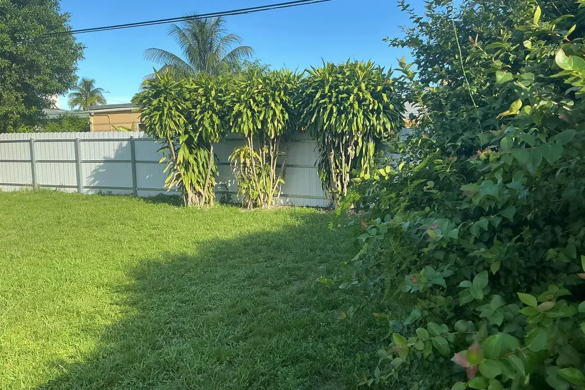 110 NW 193RD Street, Miami Gardens FL 33169