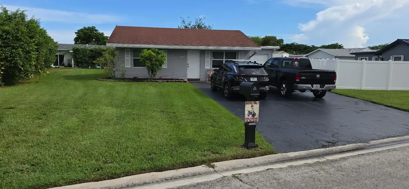 8100 NW 102nd Terrace, Tamarac FL 33321