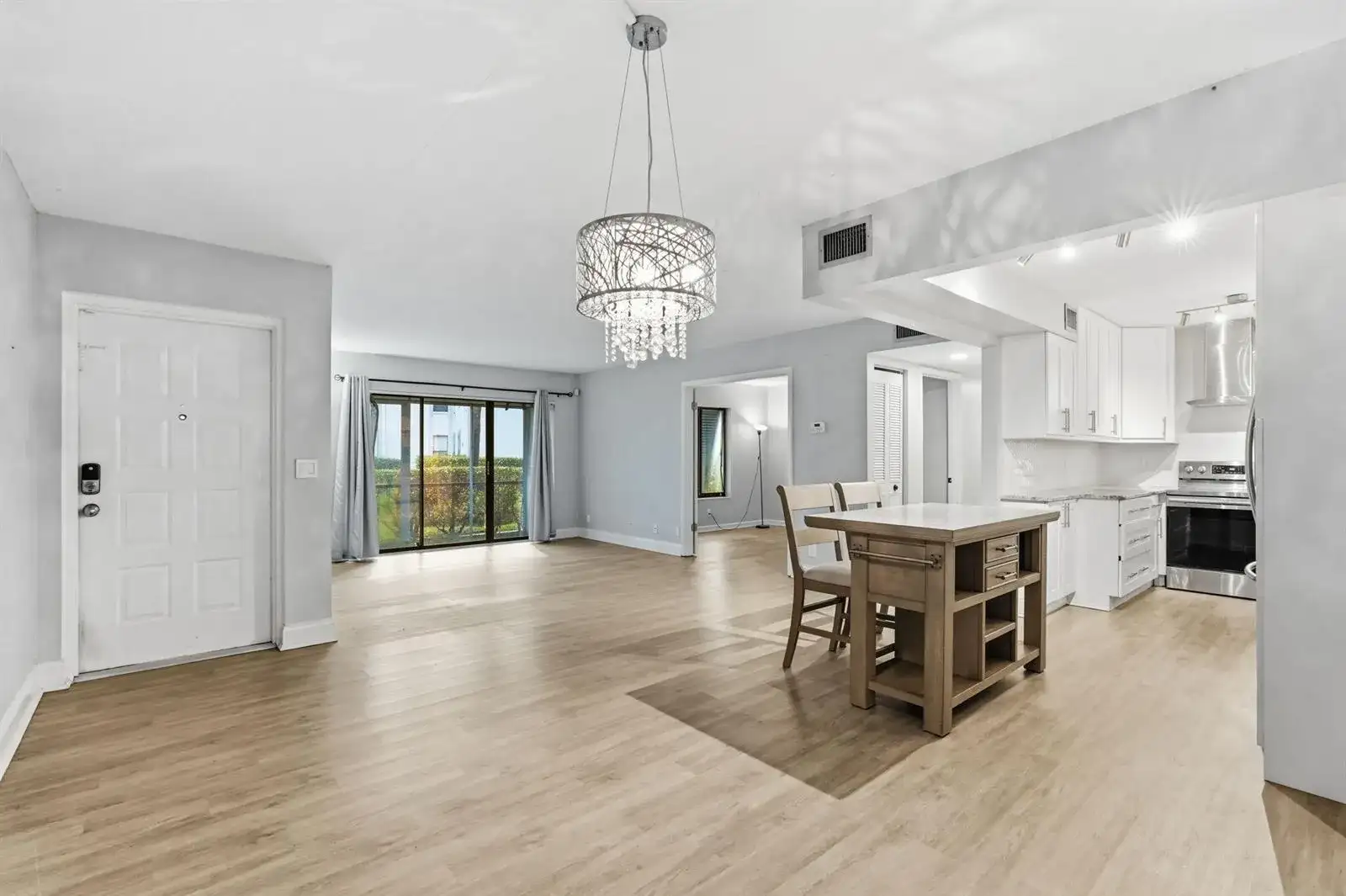 1104 GREEN PINE Boulevard # G1, West Palm Beach FL 33409 photo 2