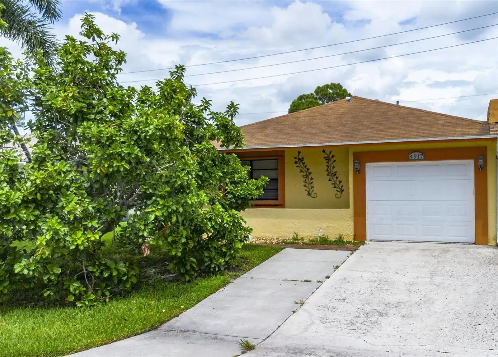 4917 LUQUI Court, West Palm Beach FL 33415