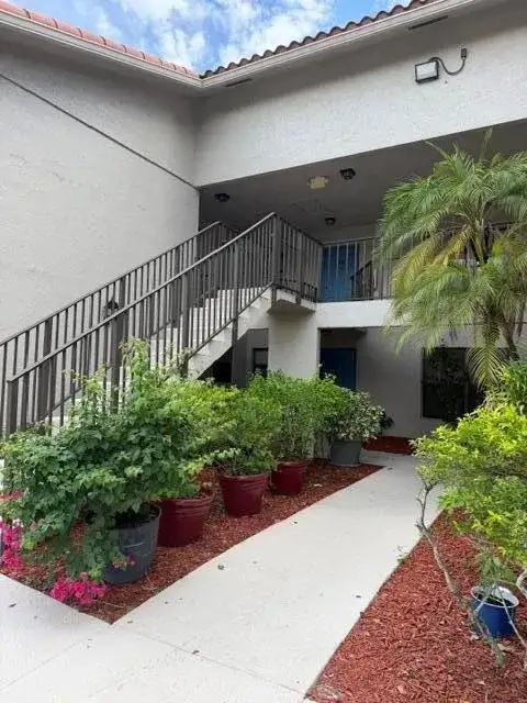1480 WINDORAH Way # B, West Palm Beach FL 33411 photo 2