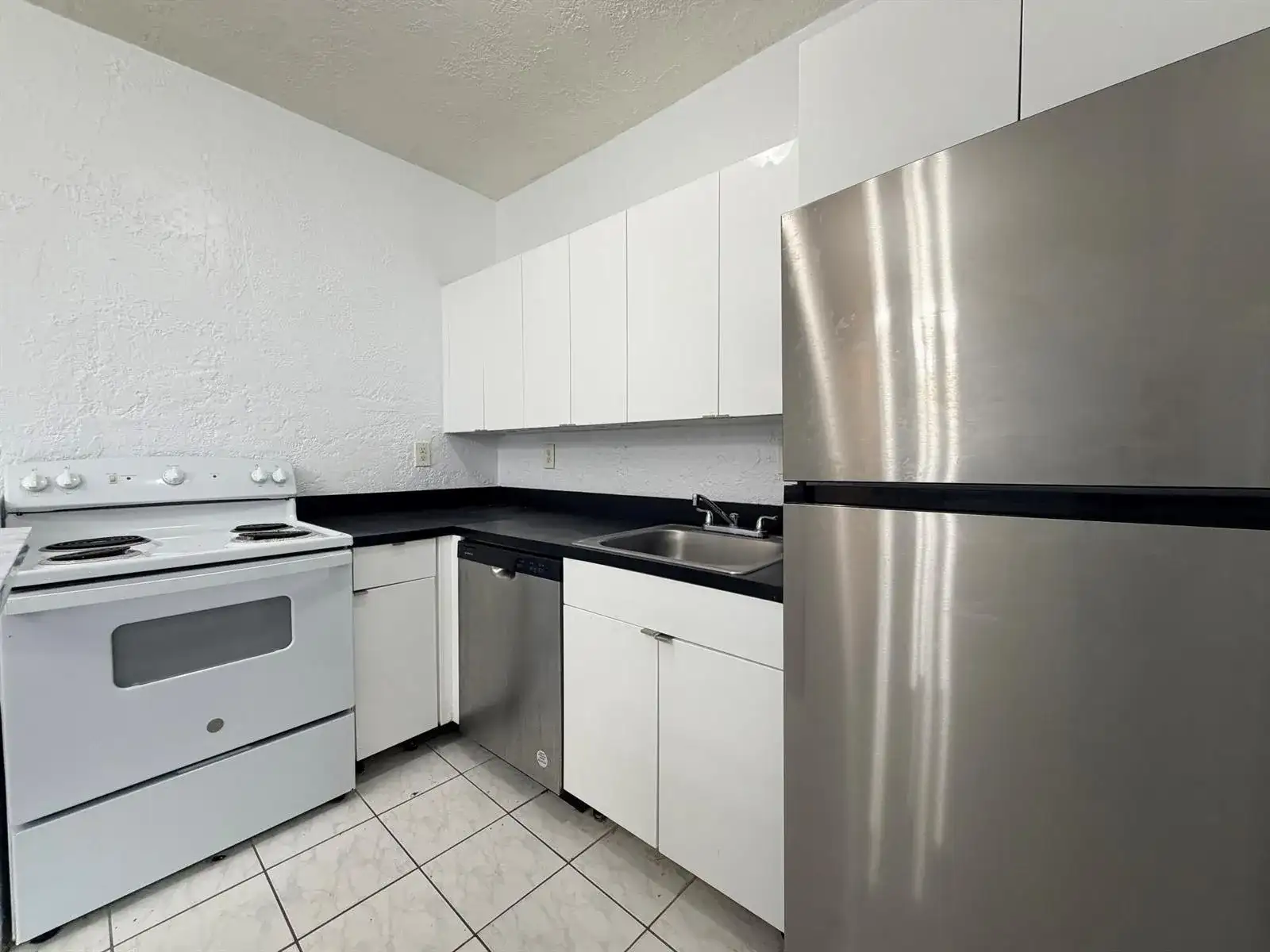 1849 Dewey Street, Hollywood FL 33020 photo 3