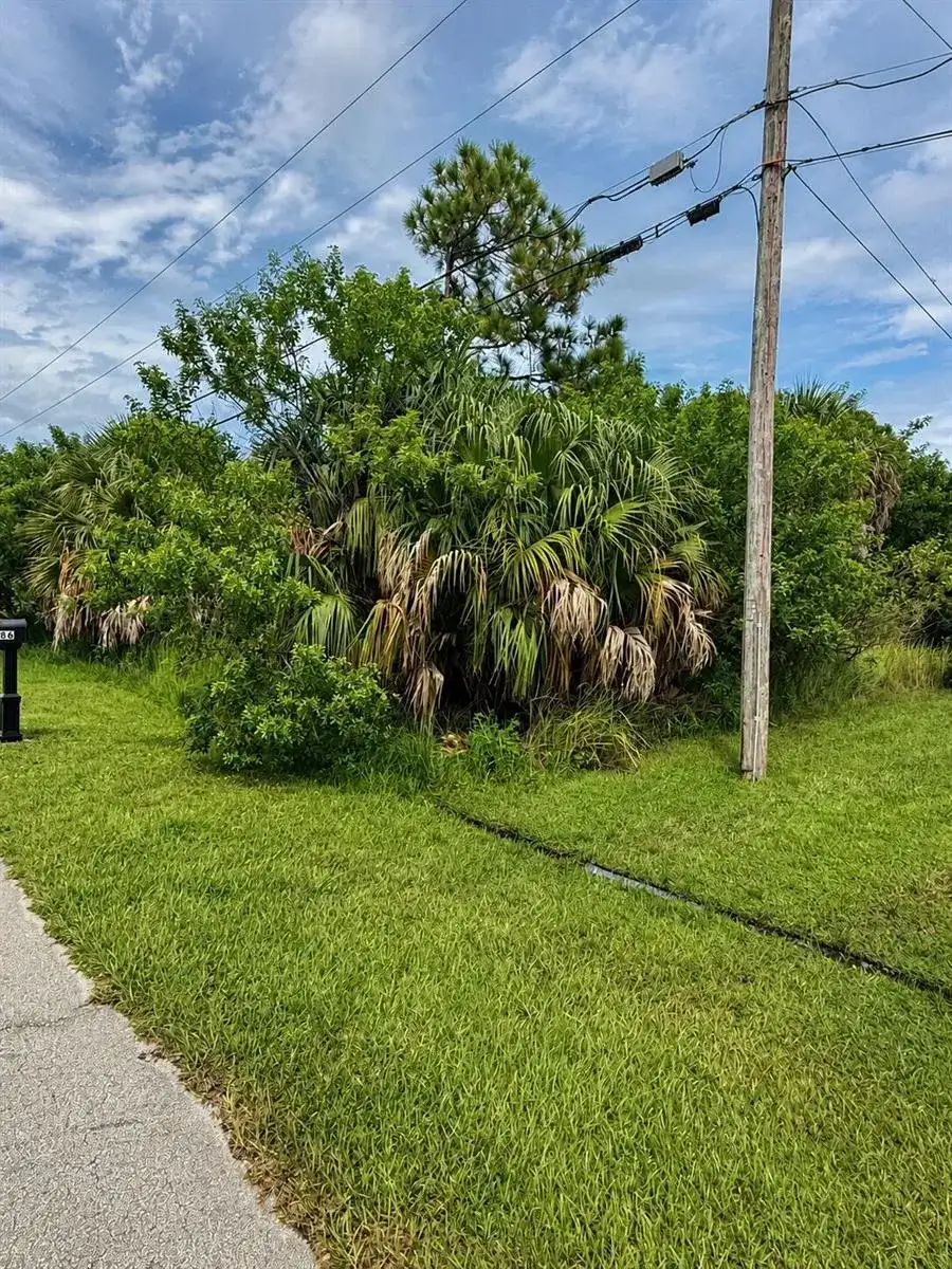 2185 SW IMPERIAL Street, Port St. Lucie FL 34987 photo 2