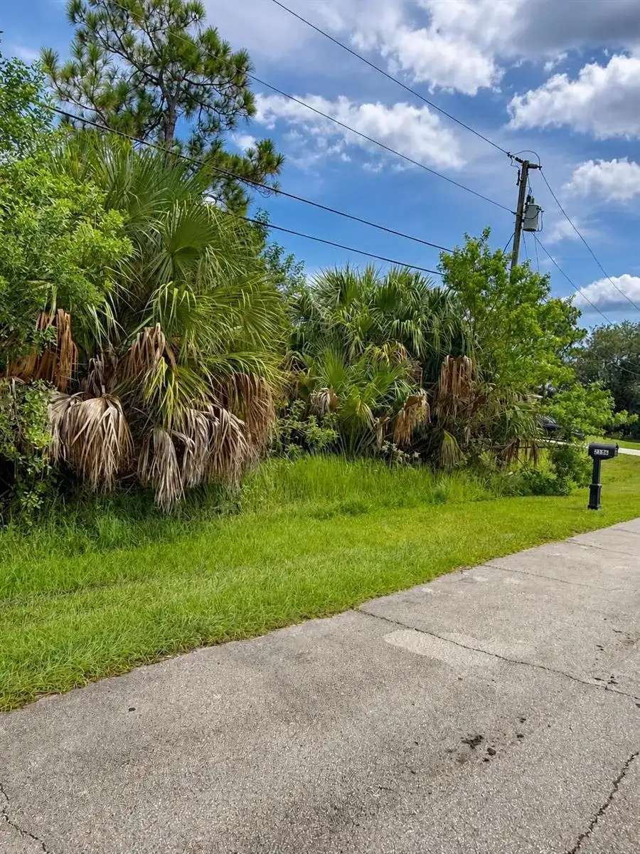2185 SW IMPERIAL Street, Port St. Lucie FL 34987 photo 4