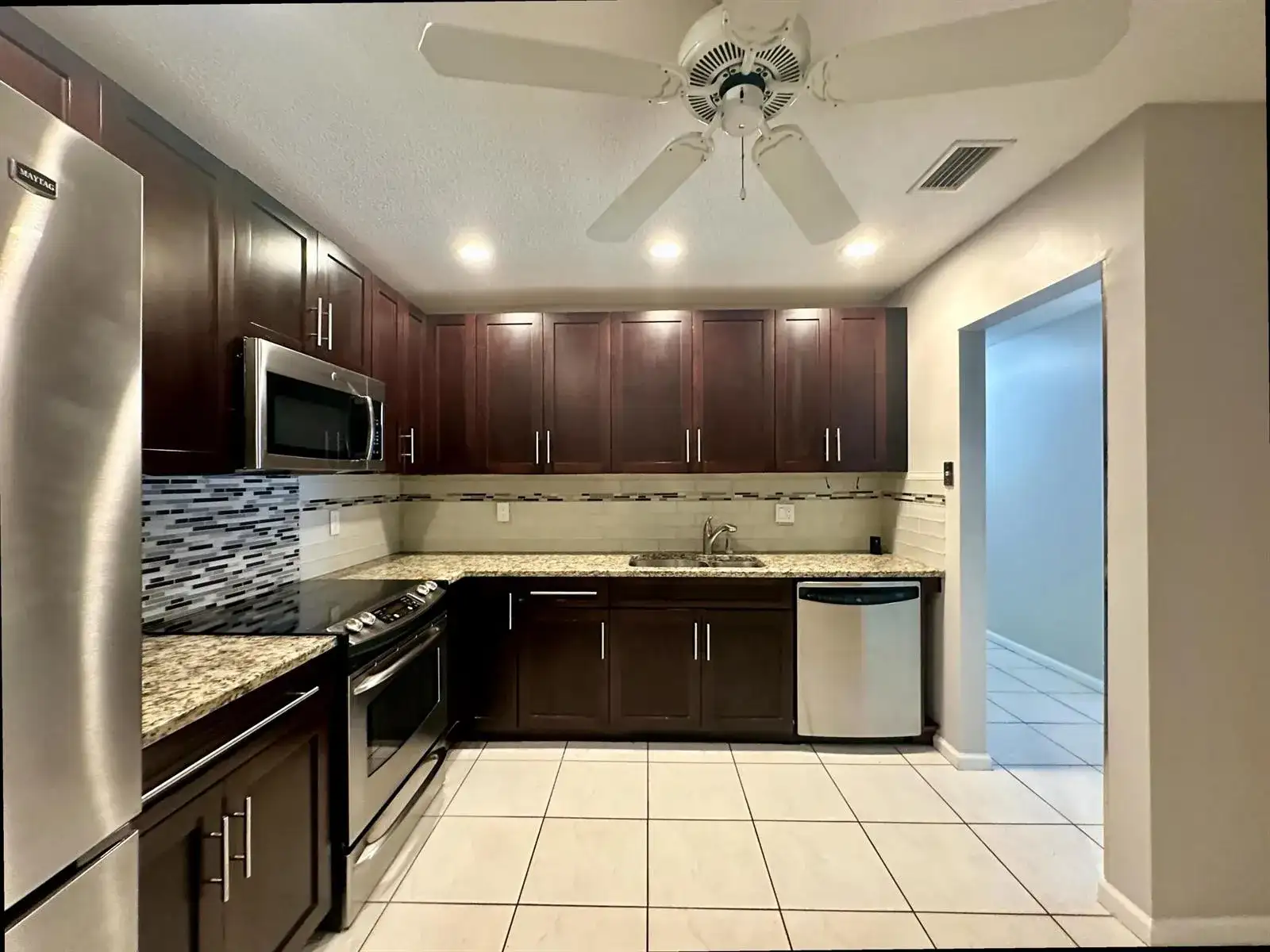 9292 Sabal Ridge Circle # D, Boca Raton FL 33428 photo 5
