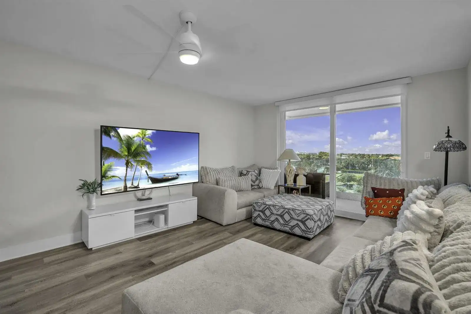 2639 N RIVERSIDE Drive # 505, Pompano Beach FL 33062 photo 3