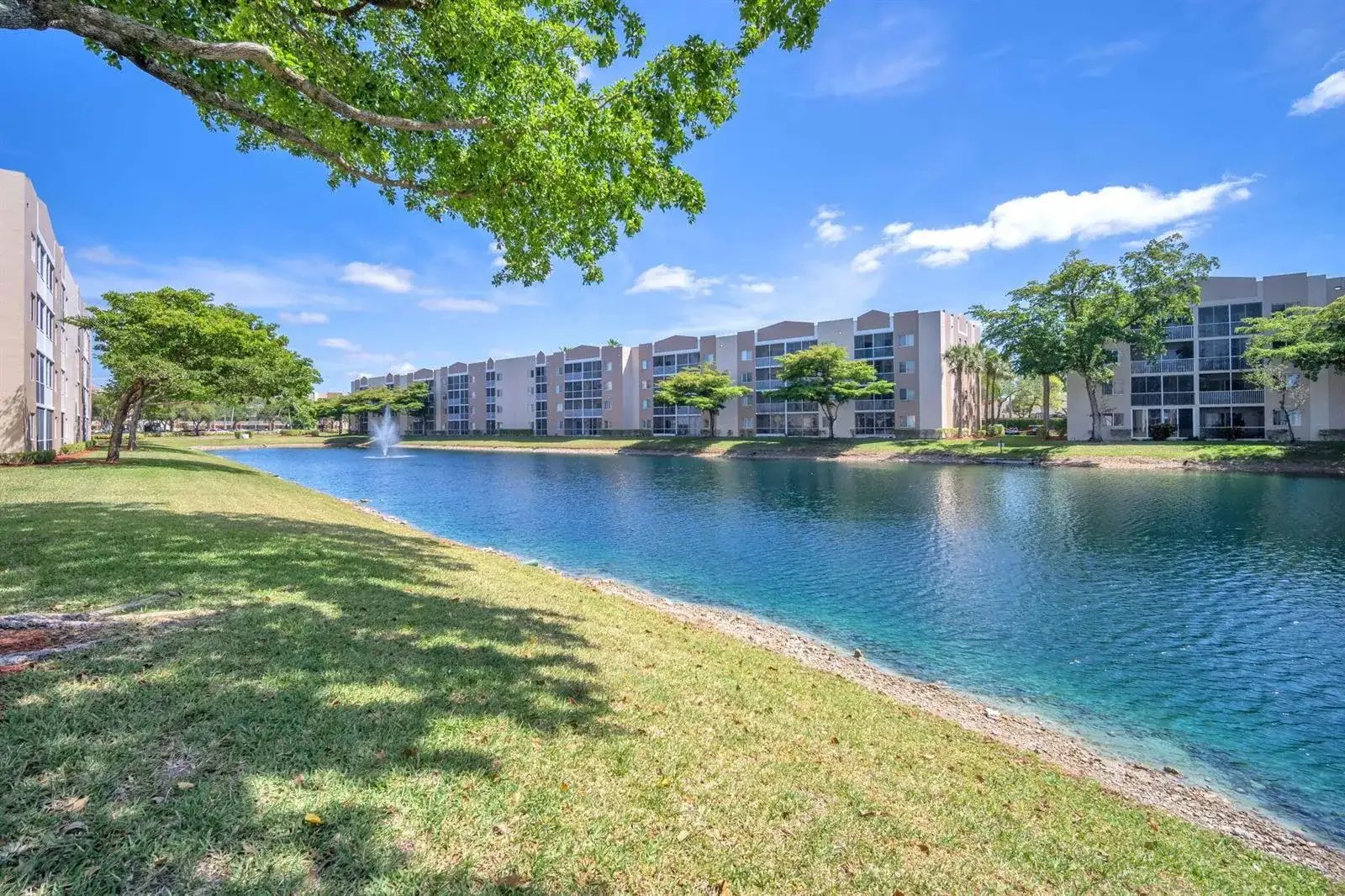9560 Weldon Circle # J210, Tamarac FL 33321 photo 4