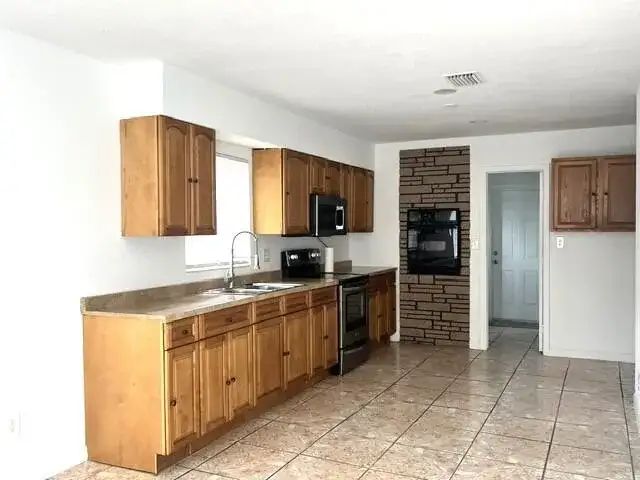 1789 Bacom Point Road, Pahokee FL 33476 photo 2