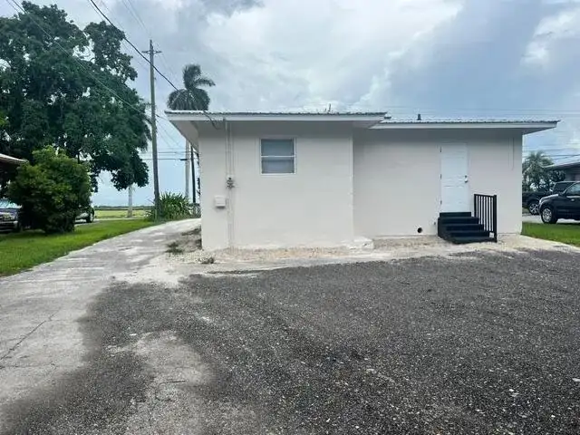 1789 Bacom Point Road, Pahokee FL 33476 photo 4