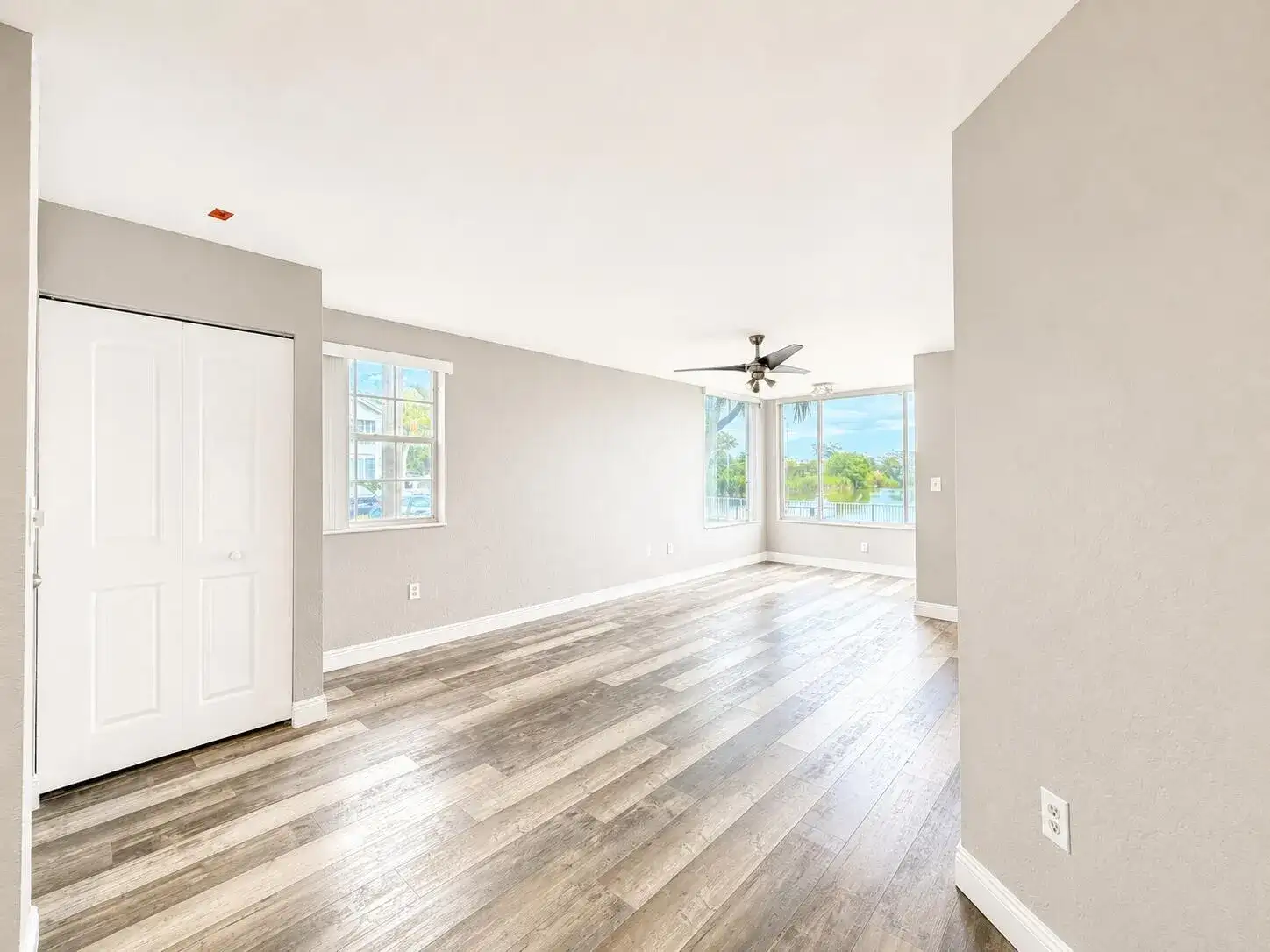 2831 N Oakland Forest Drive # 101, Oakland Park FL 33309 photo 4