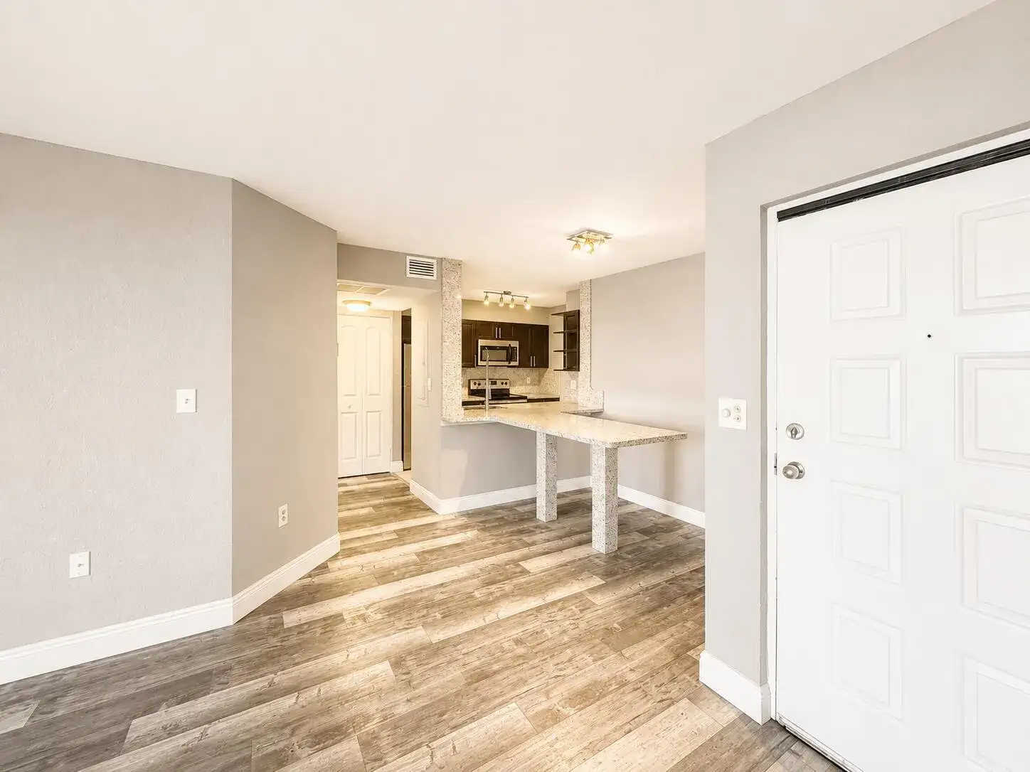 2831 N Oakland Forest Drive # 101, Oakland Park FL 33309 photo 5