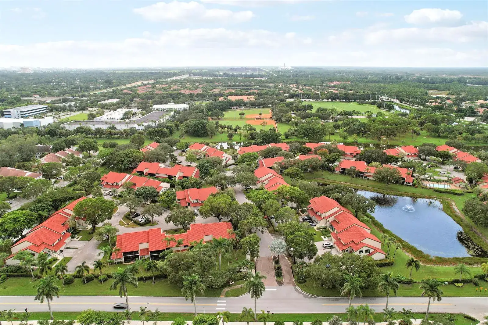 13 LEXINGTON Lane E # G, Palm Beach Gardens FL 33418 photo 5