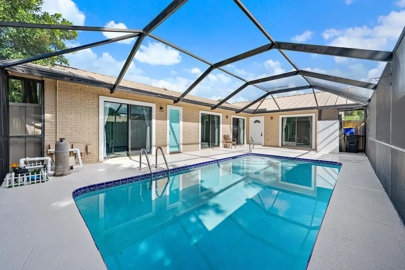 5896 GOLDEN EAGLE Circle, Palm Beach Gardens FL 33418