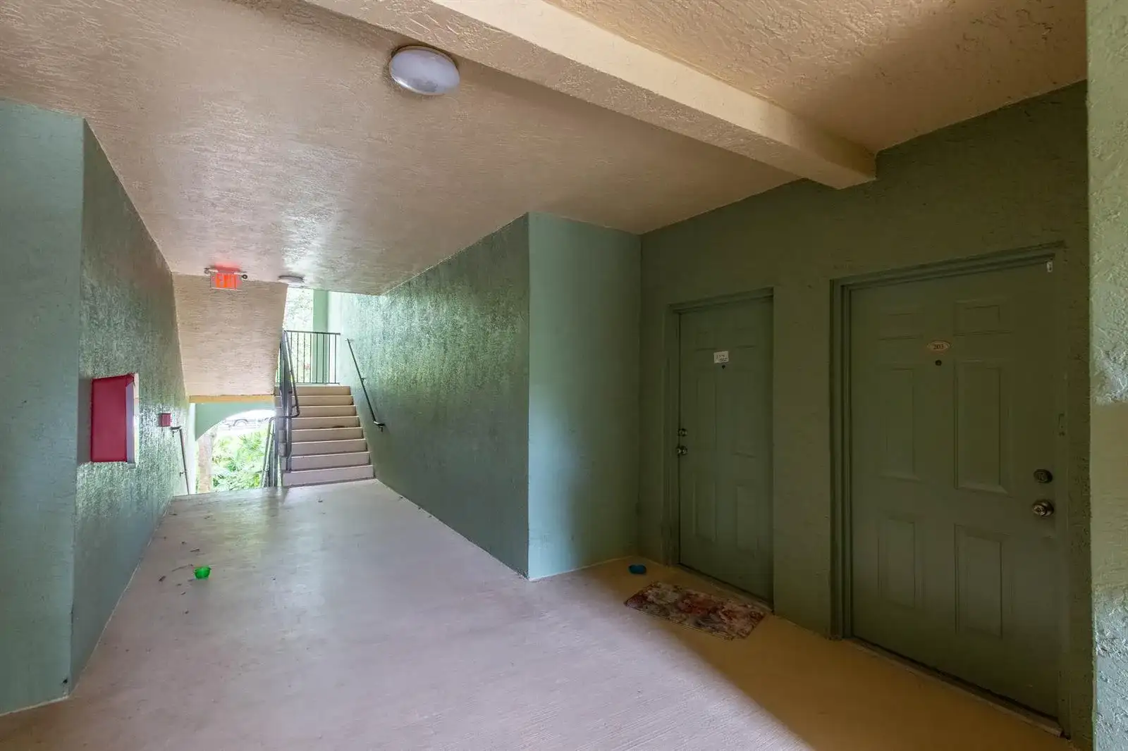 350 Crestwood Circle # 203, Royal Palm Beach FL 33411 photo 4