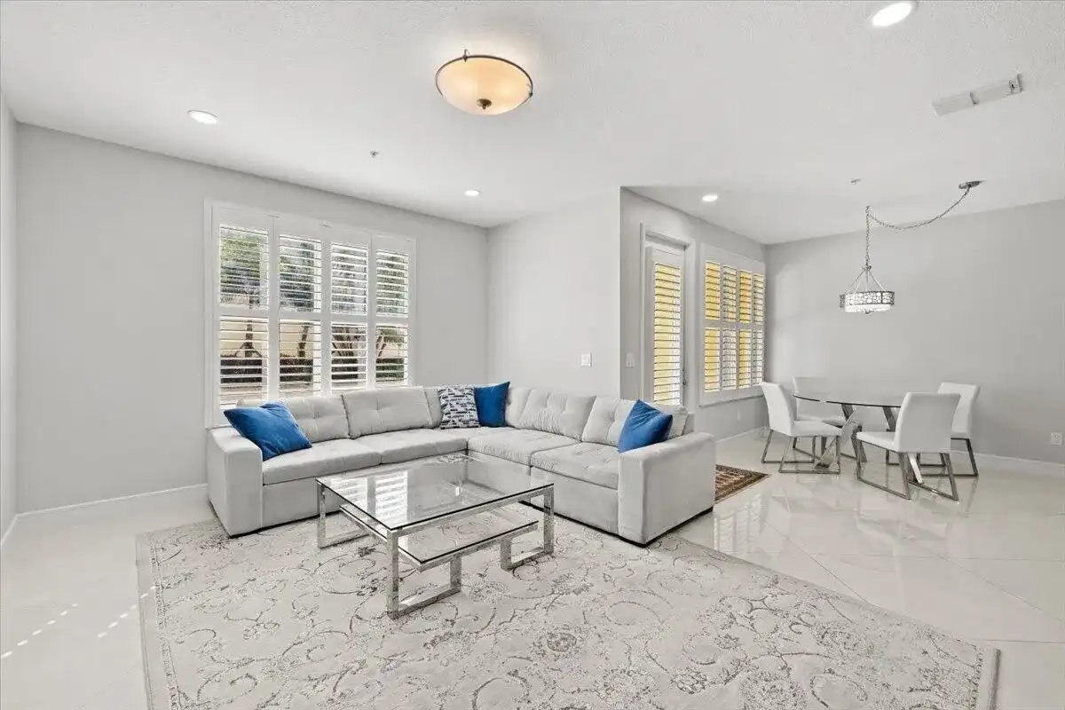 4980 NW 15TH Avenue, Boca Raton FL 33431