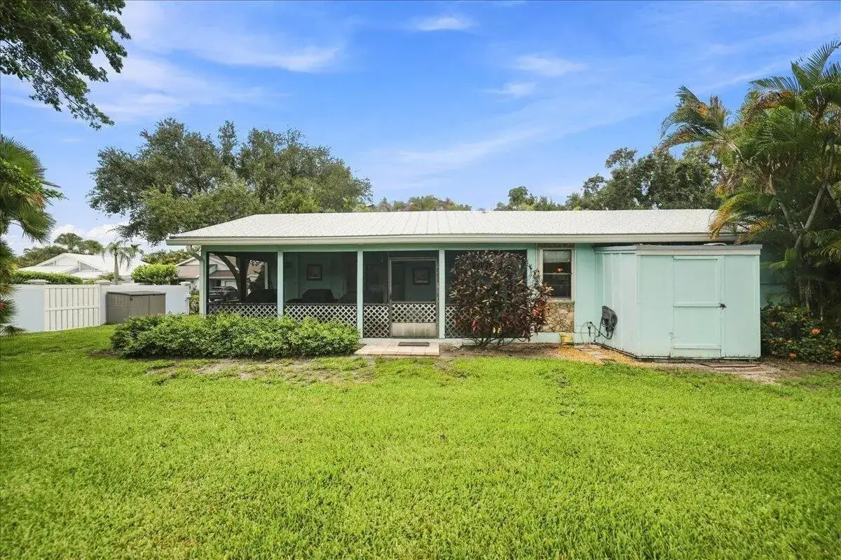 4150 NE Breakwater Drive, Jensen Beach FL 34957 photo 4